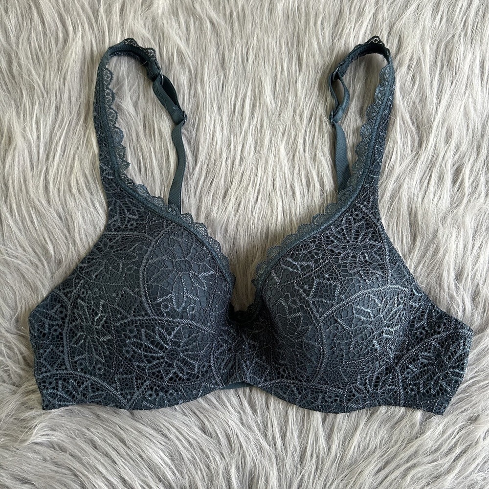 Berlei Barely There Lightly Lined Bra Women Size 34C Green Floral Lace Underwire